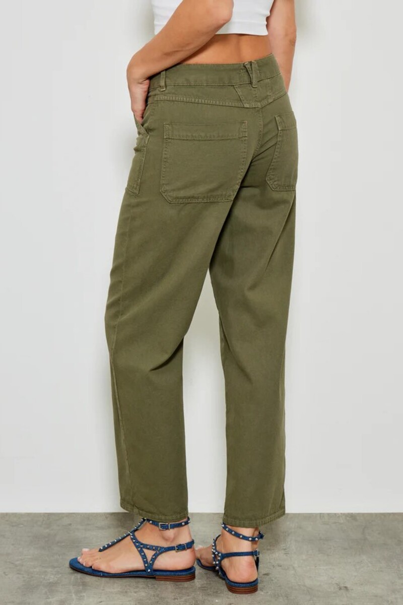 PANTALÓN LOURDES - COLOR PISTACHO 5